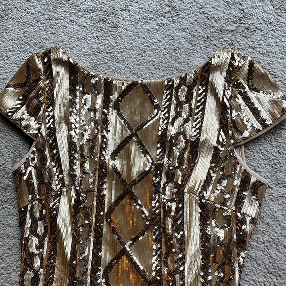 NWTs Gold Dress - Adrianna Papell - Picture 6 of 11